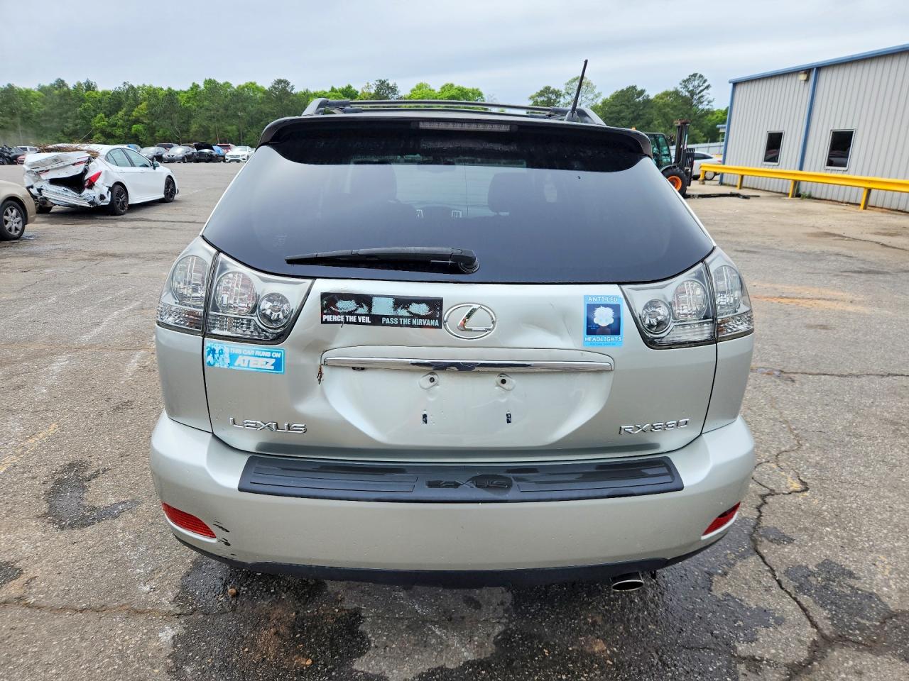 Lexus RX Base