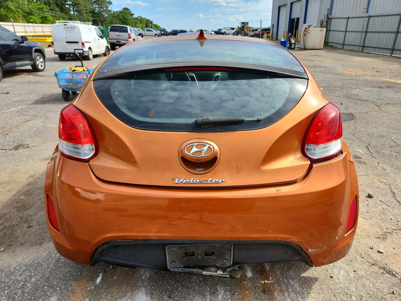 Hyundai VELOSTER