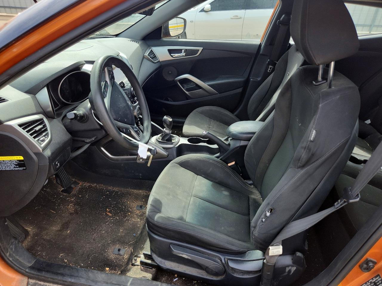 Hyundai VELOSTER