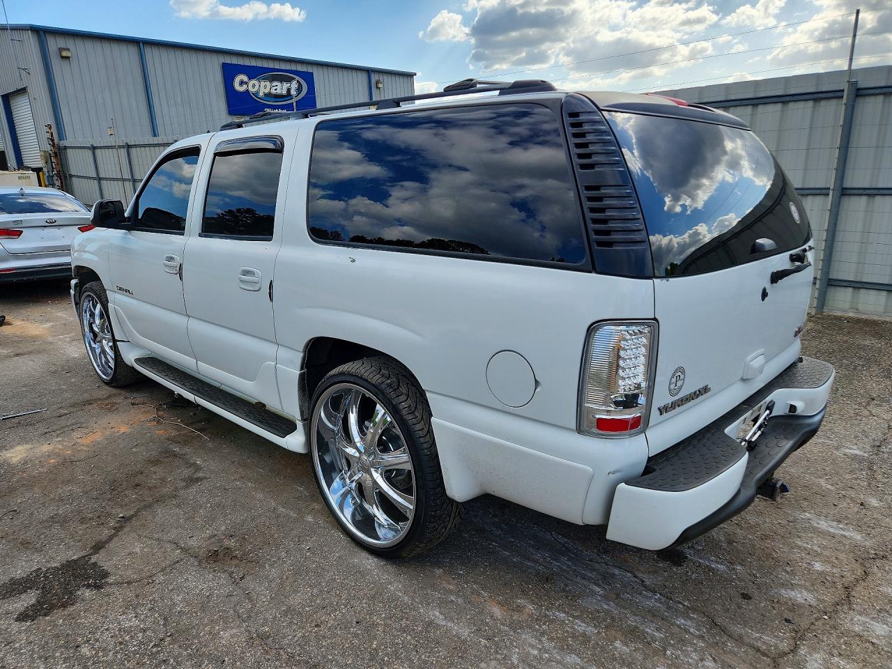 GMC Yukon Denali