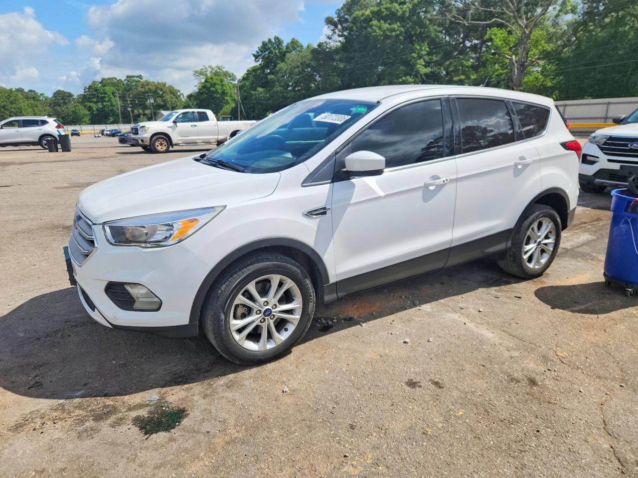 Salvage Ford Escape Image