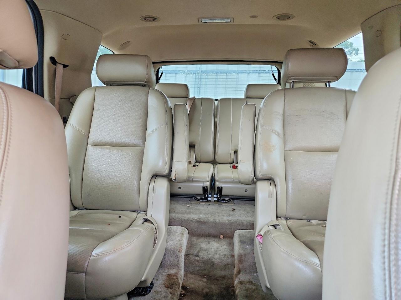 Chevrolet Tahoe C1500 Ltz