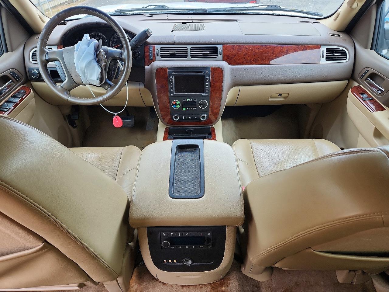 Chevrolet Tahoe C1500 Ltz