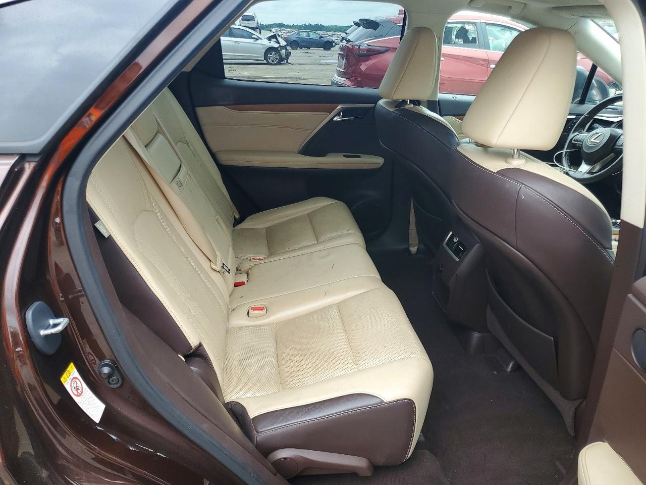 Lexus RX Base