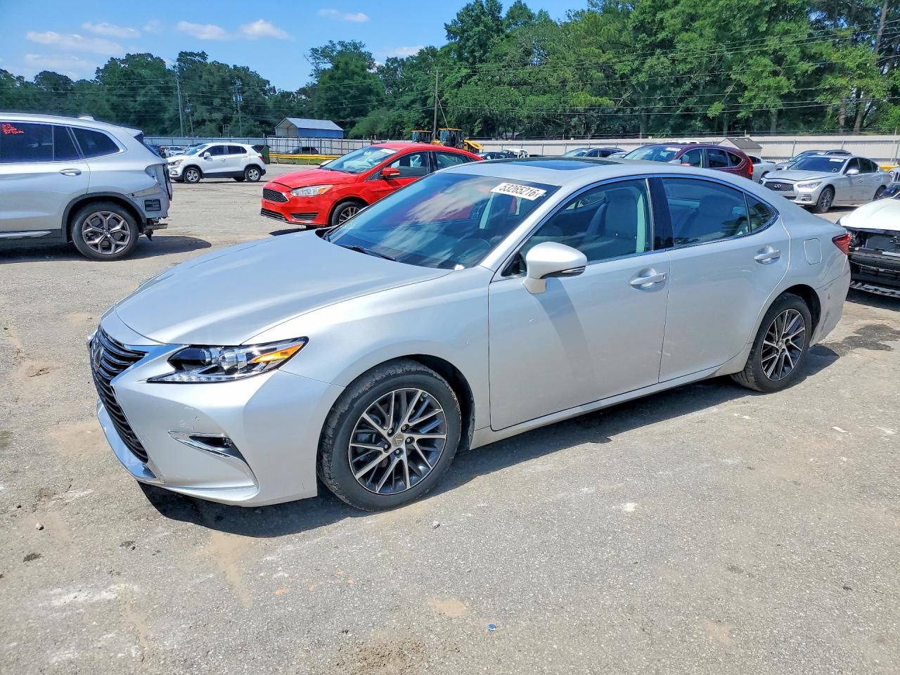 Salvage Lexus Es Image