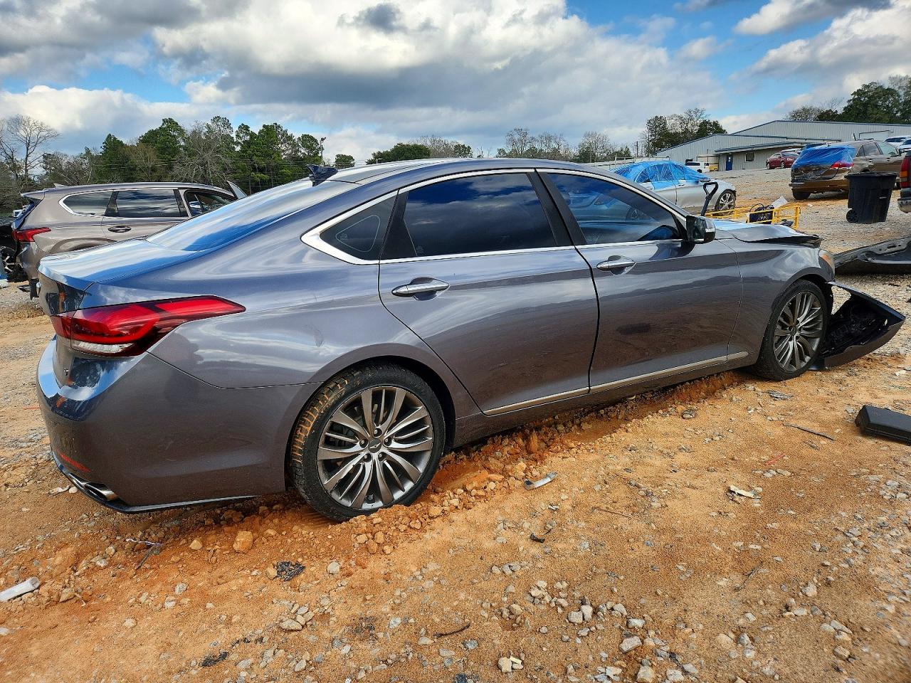 Hyundai Genesis 5.0l