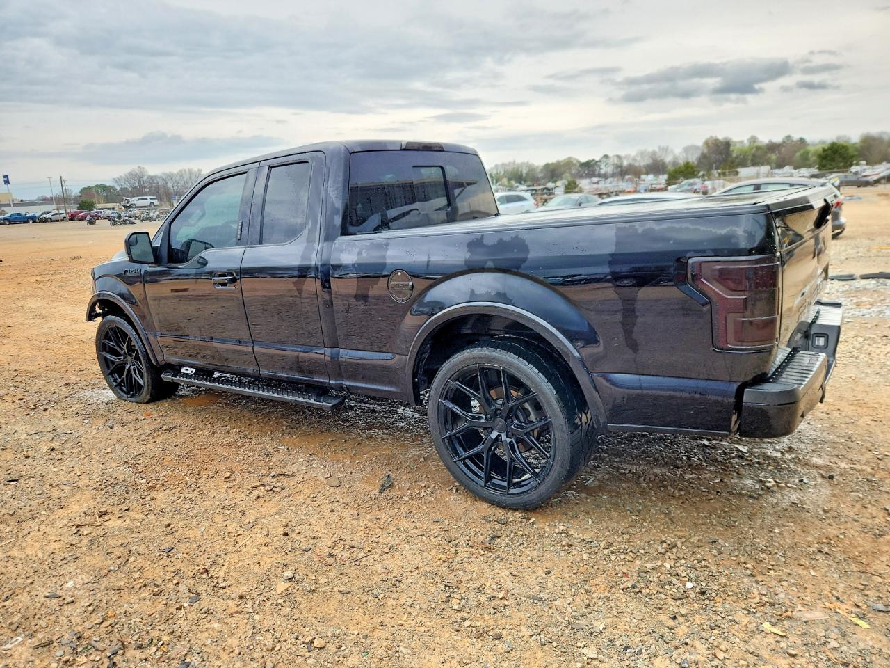 Ford F-150 Super Cab