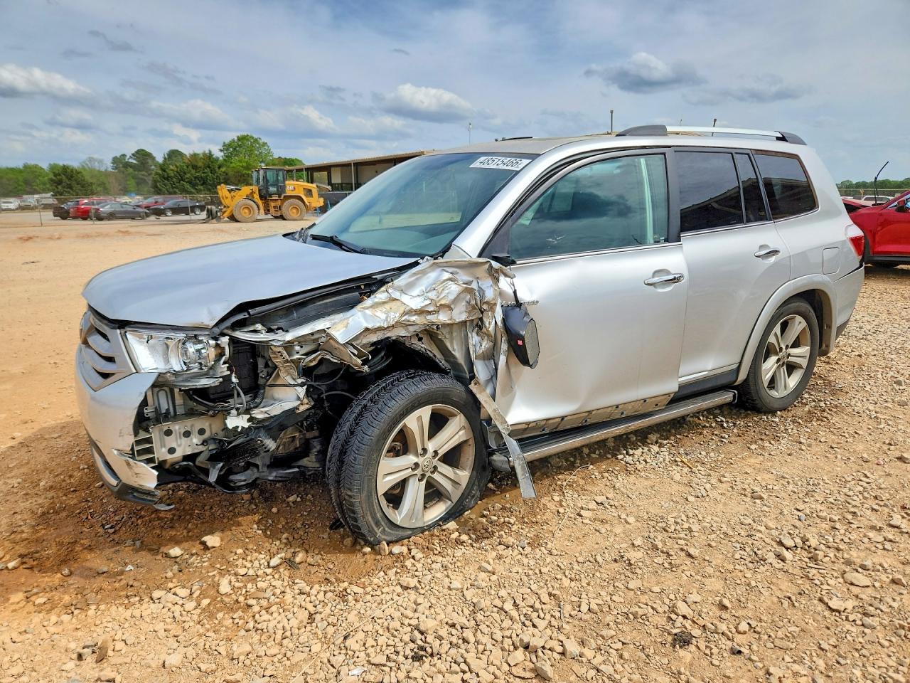 Salvage Toyota Highlander Image