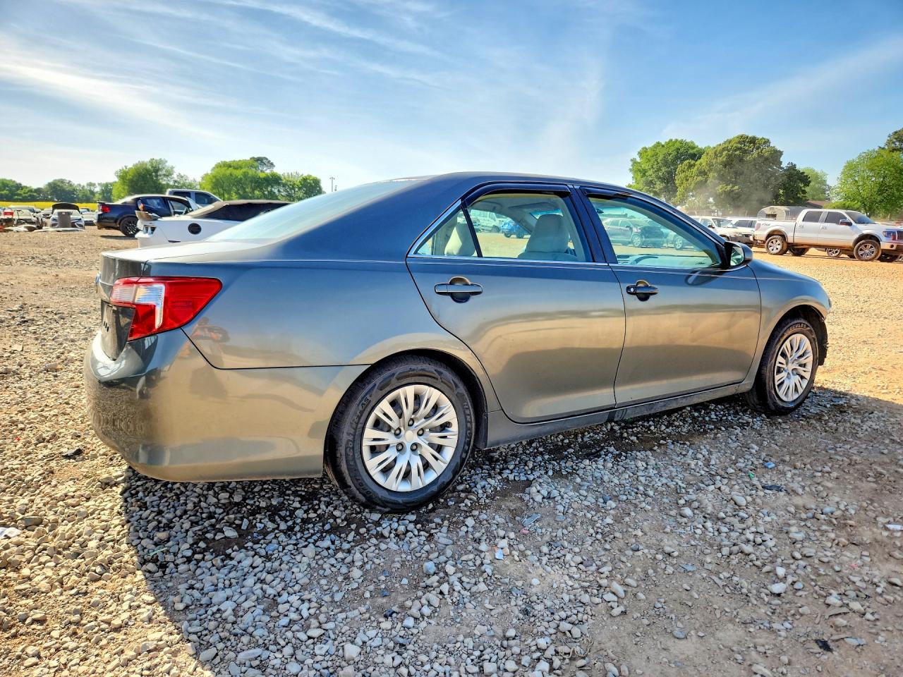 Toyota Camry L