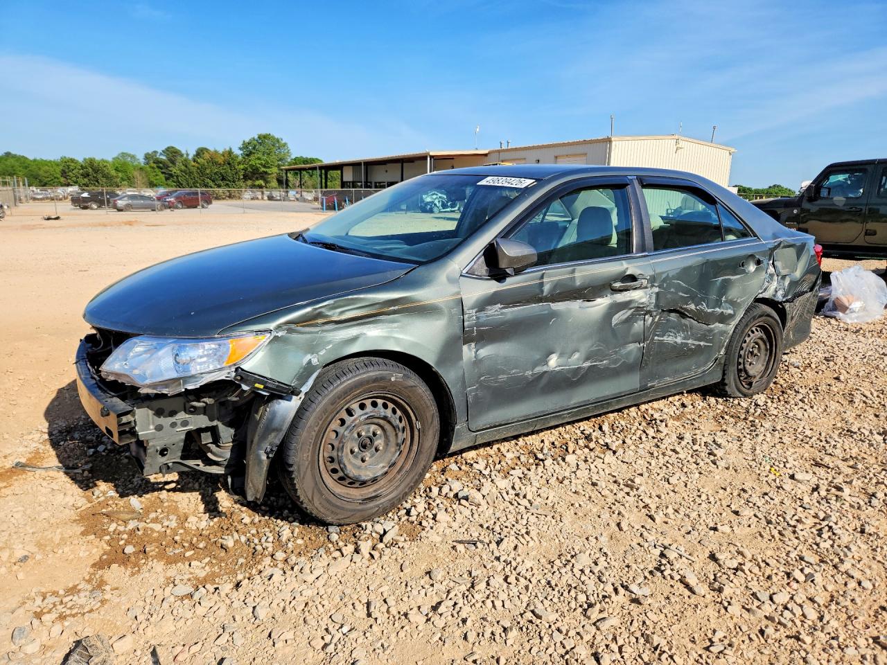 Salvage Toyota Camry Image