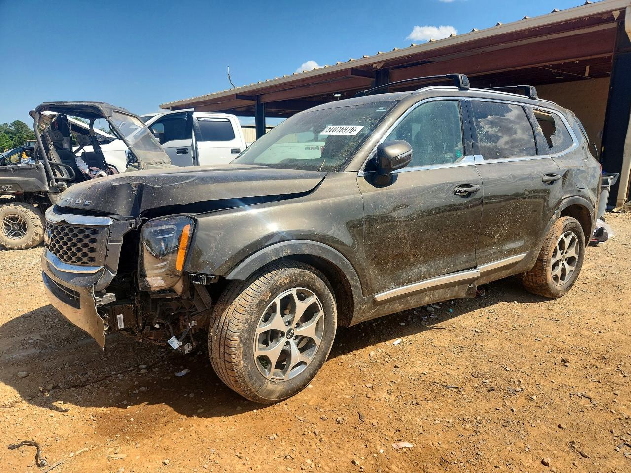 Salvage Kia Telluride Image