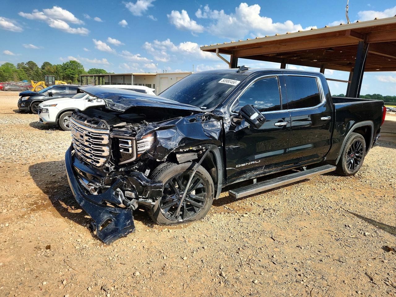 Salvage GMC Sierra Image