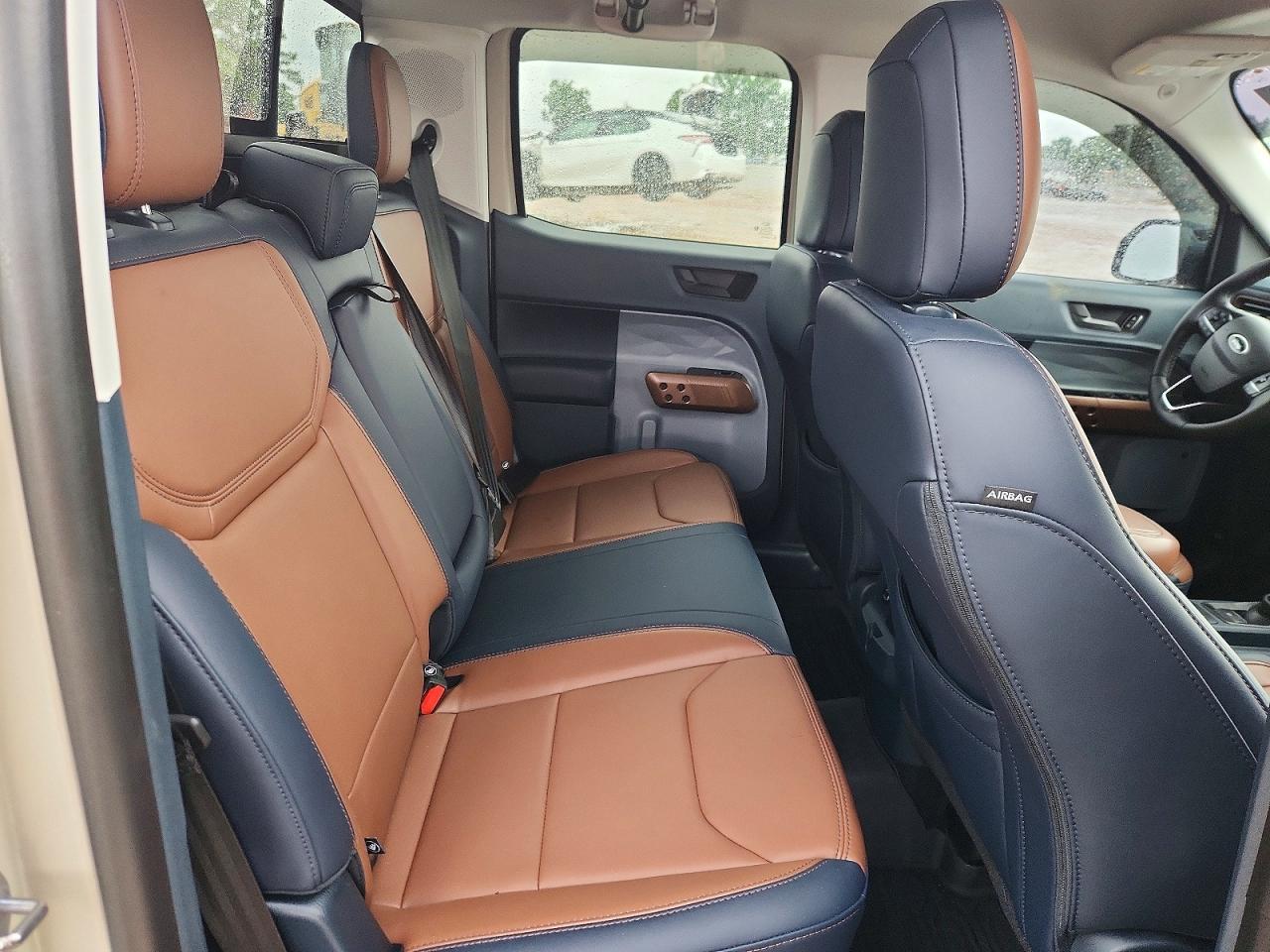 Ford Maverick Lariat