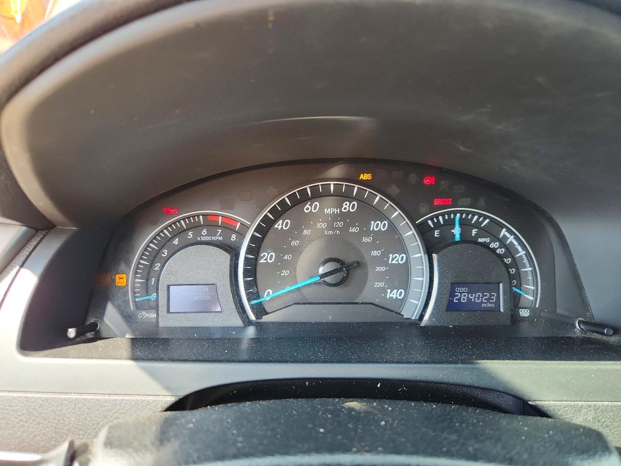Toyota Camry Le