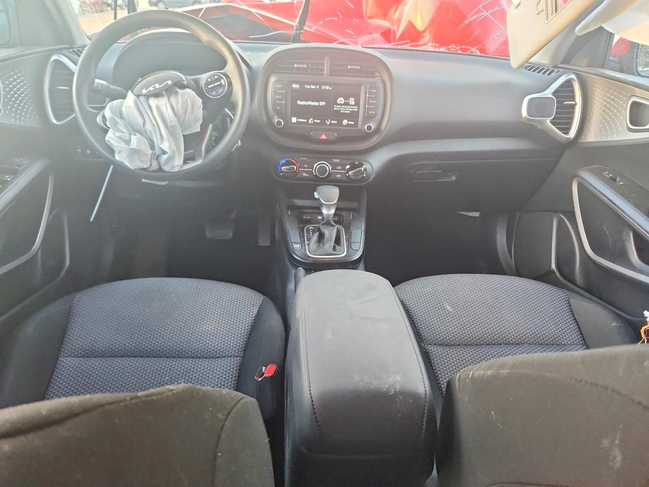 Kia Soul Lx