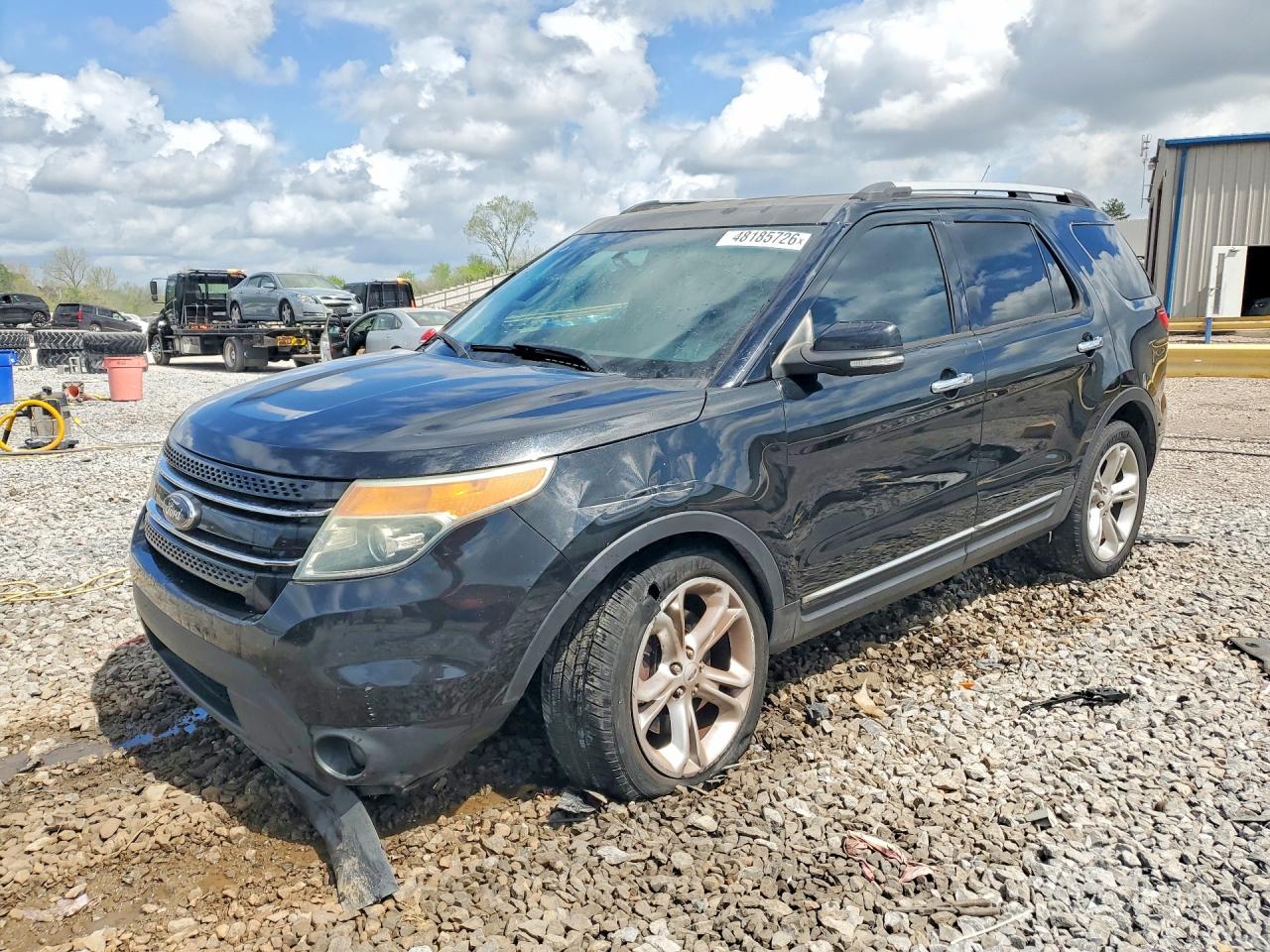 Salvage Ford Explorer Image