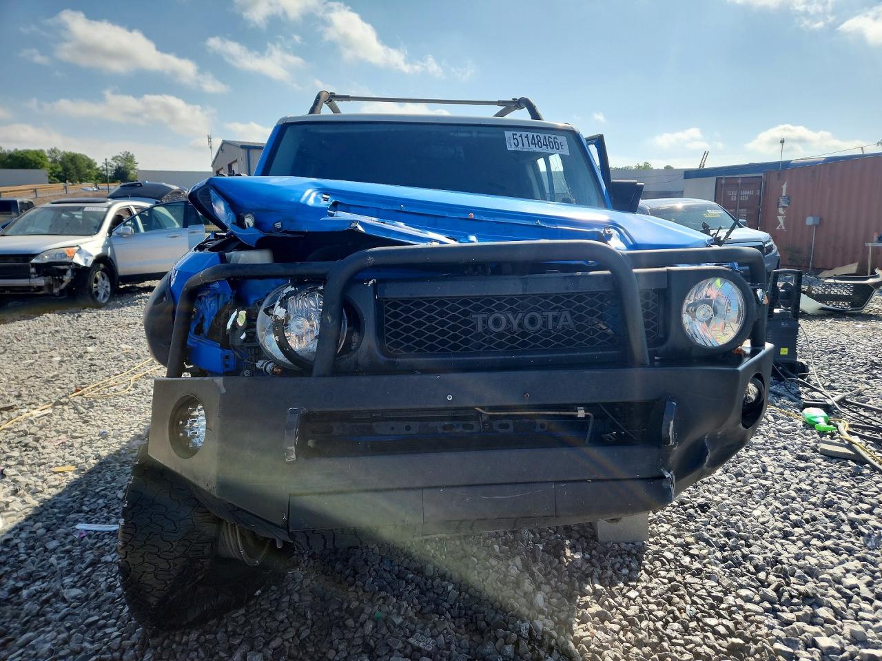 Toyota FJ Cruiser Base