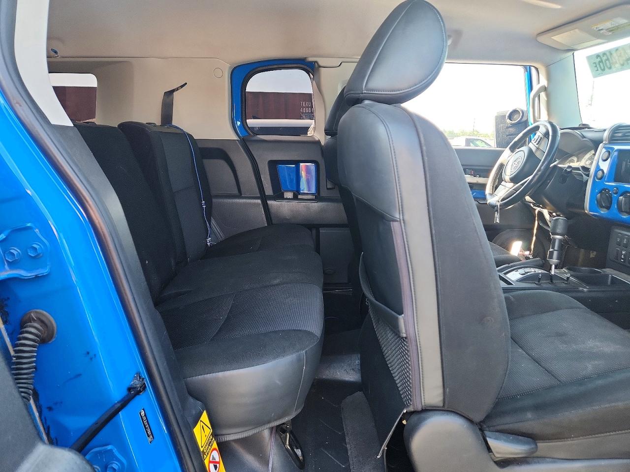 Toyota FJ Cruiser Base