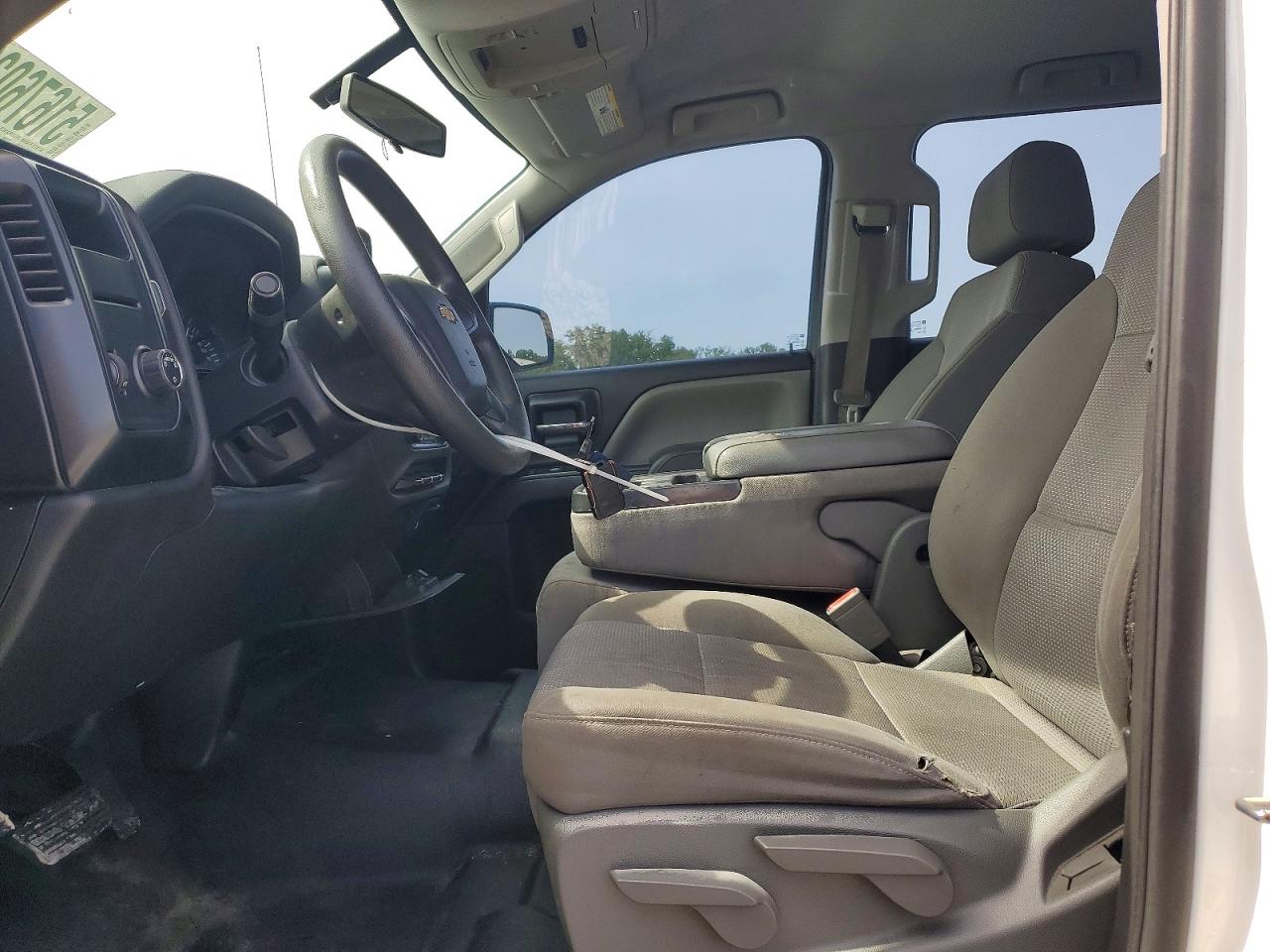 Chevrolet Silverado C1500