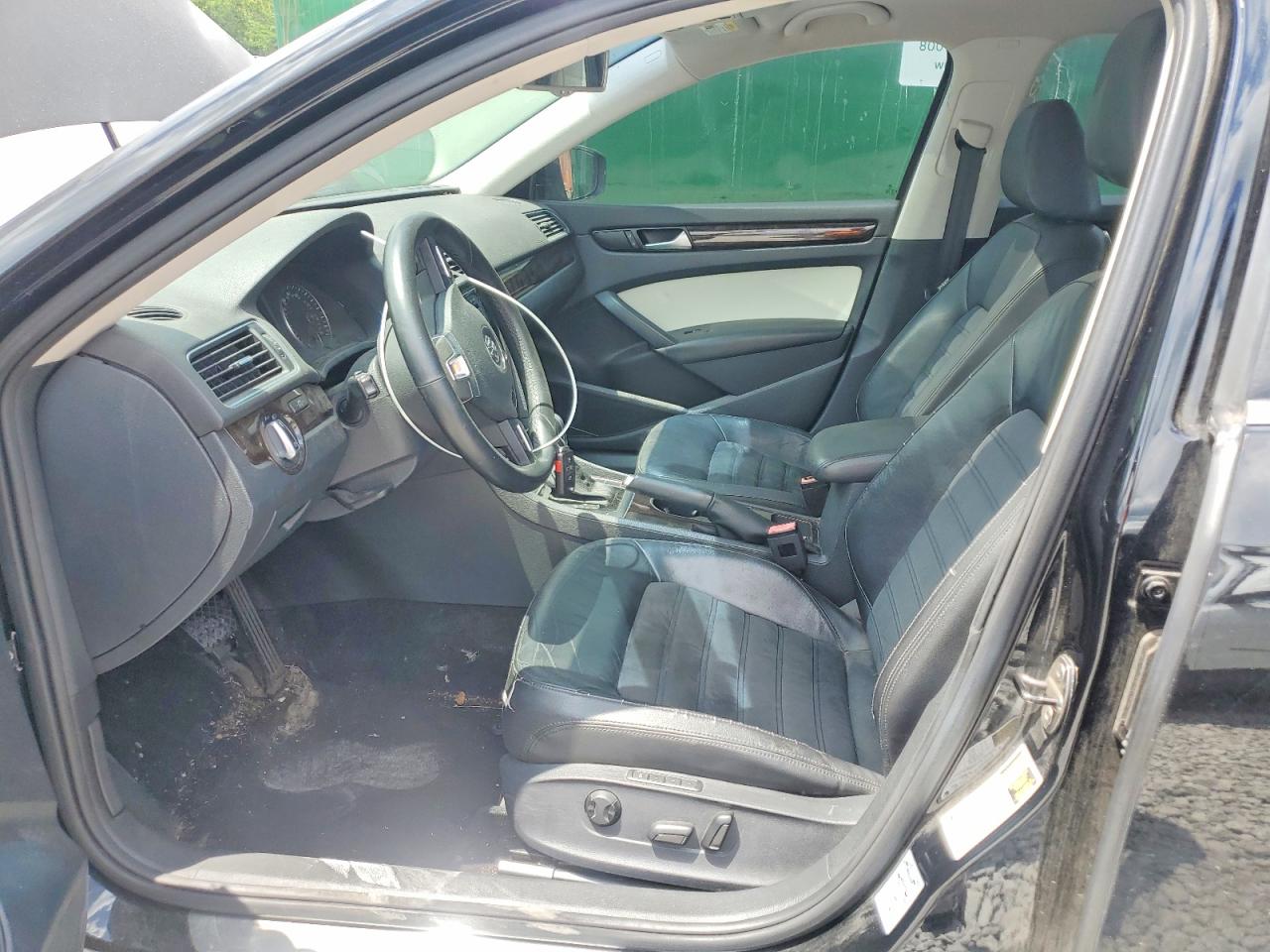 Volkswagen Passat Sel