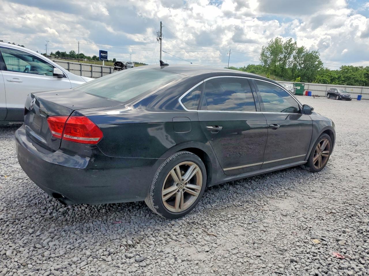 Volkswagen Passat Sel