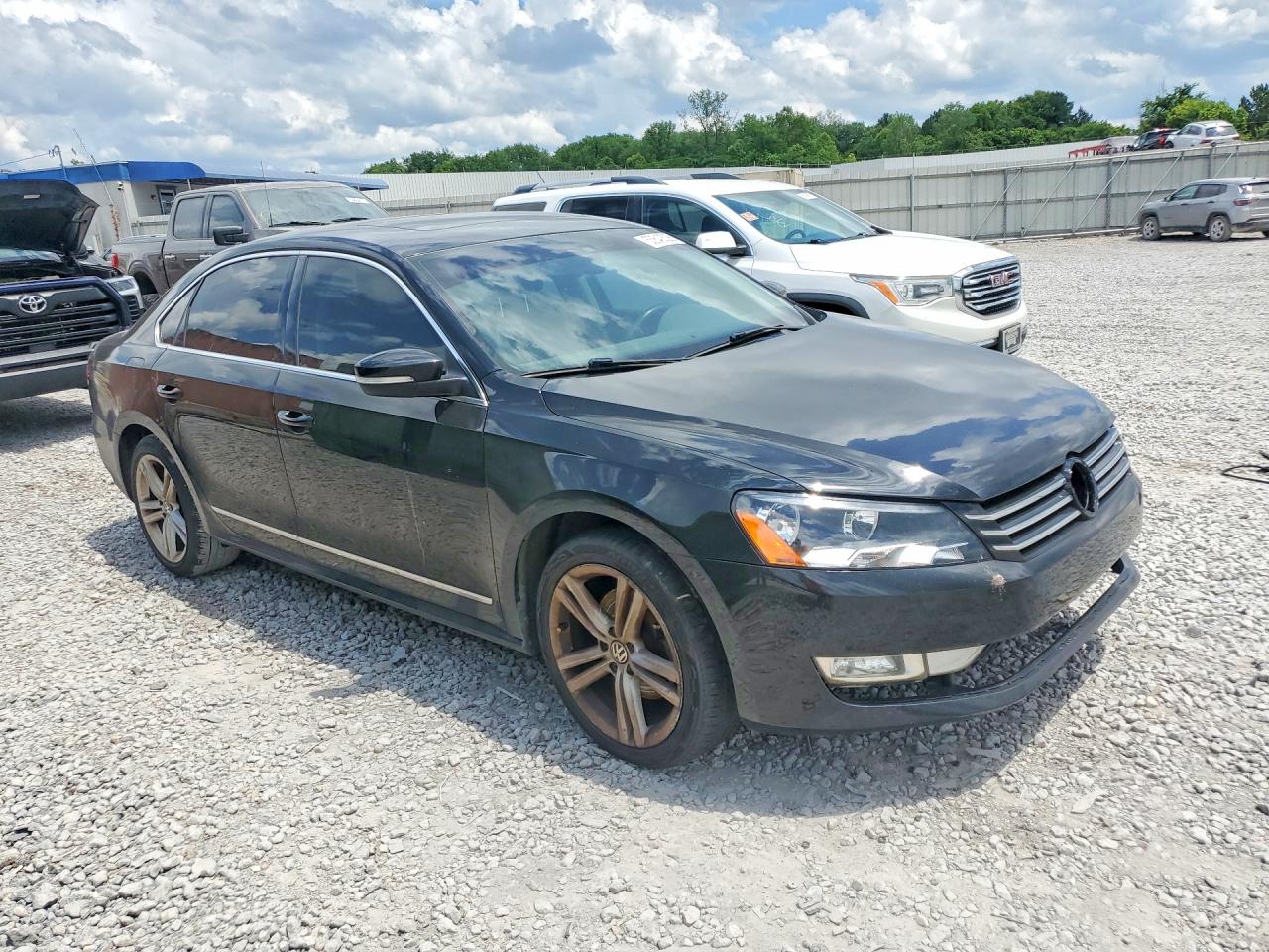 Volkswagen Passat Sel