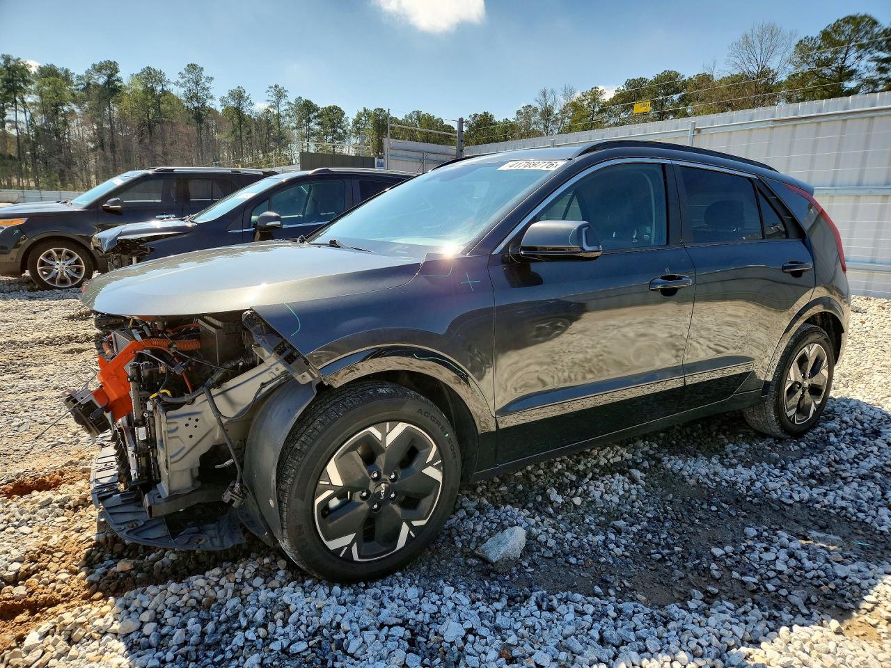 Salvage Kia Niro Image