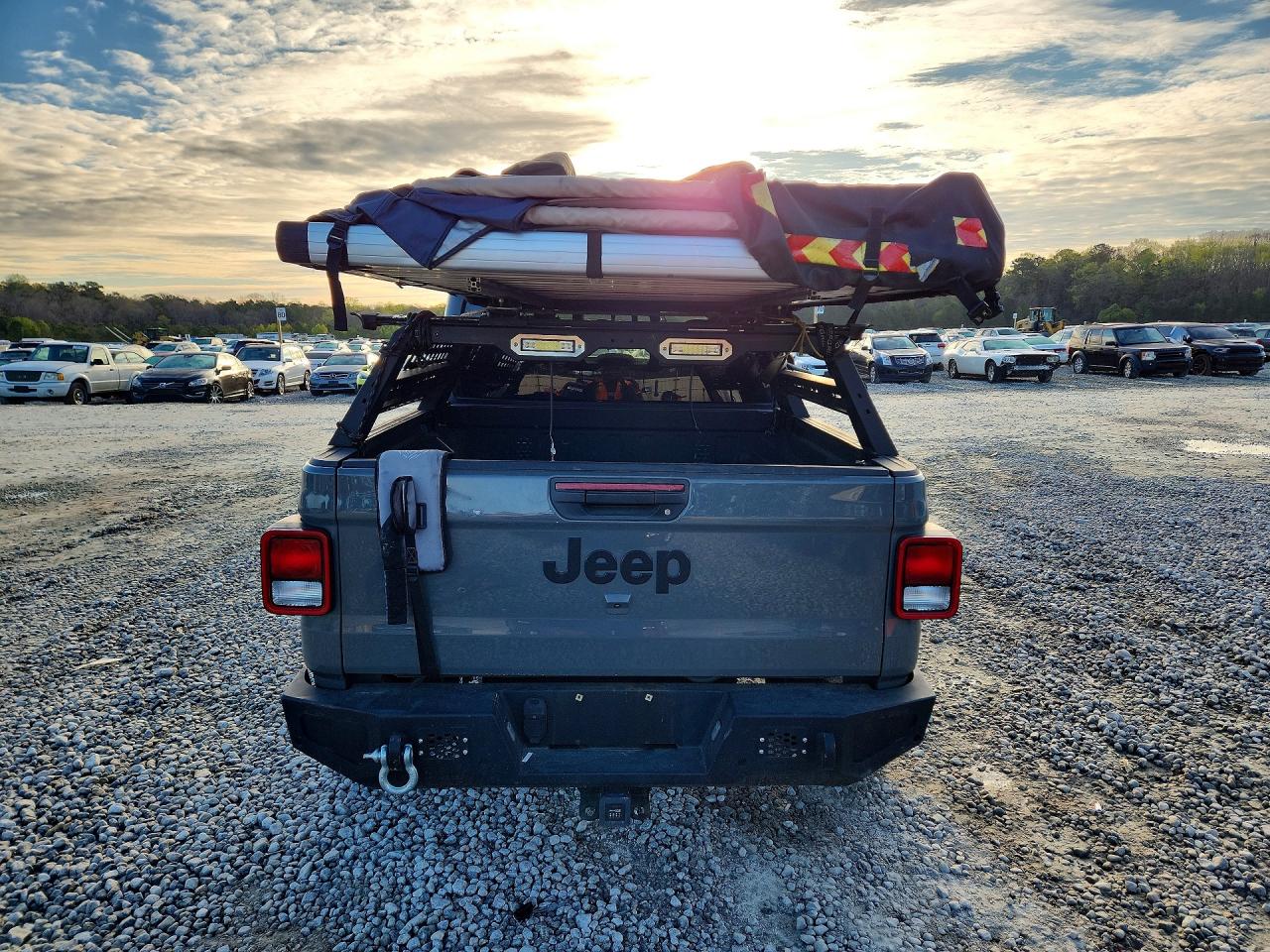 Jeep Gladiator Sport