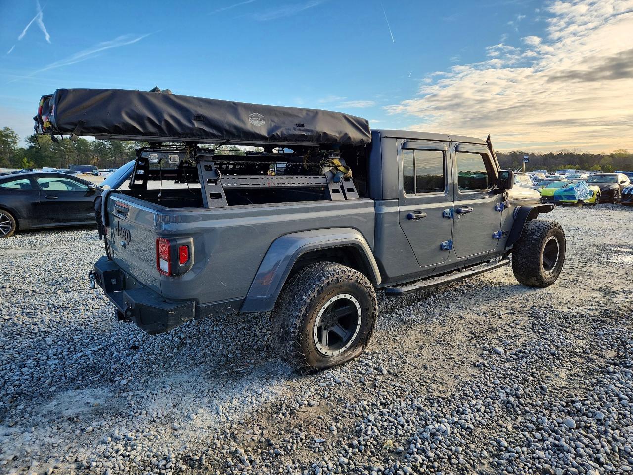 Jeep Gladiator Sport