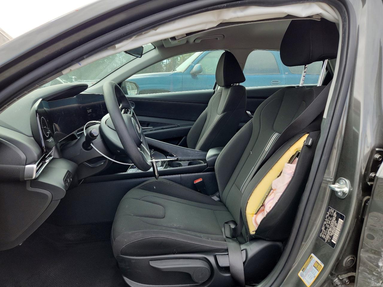 Hyundai ELANTRA Blue