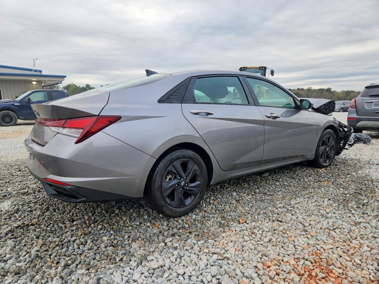 Hyundai ELANTRA Sel