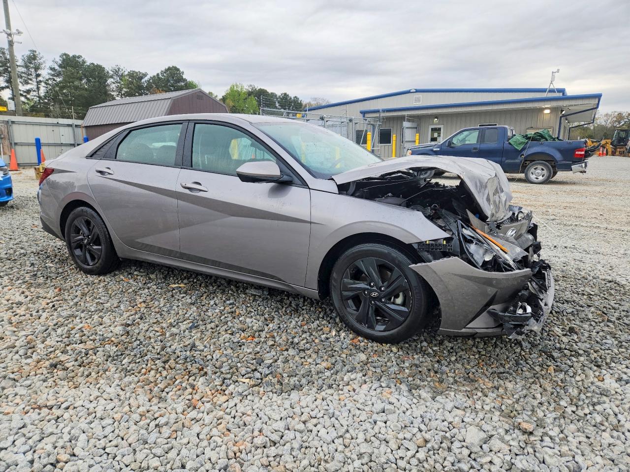 Hyundai ELANTRA Sel
