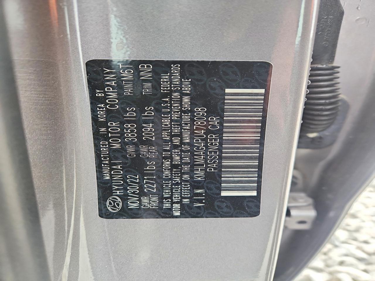 Hyundai ELANTRA Sel