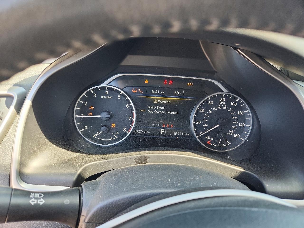 Nissan Murano Sv
