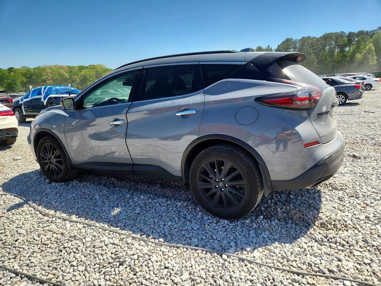 Nissan Murano Sv