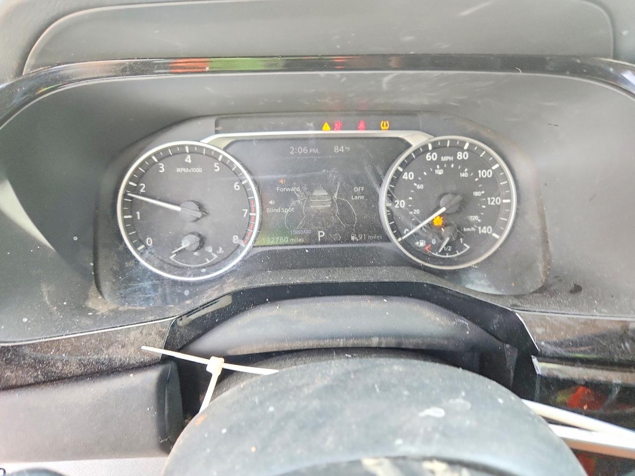 Nissan Pathfinder S