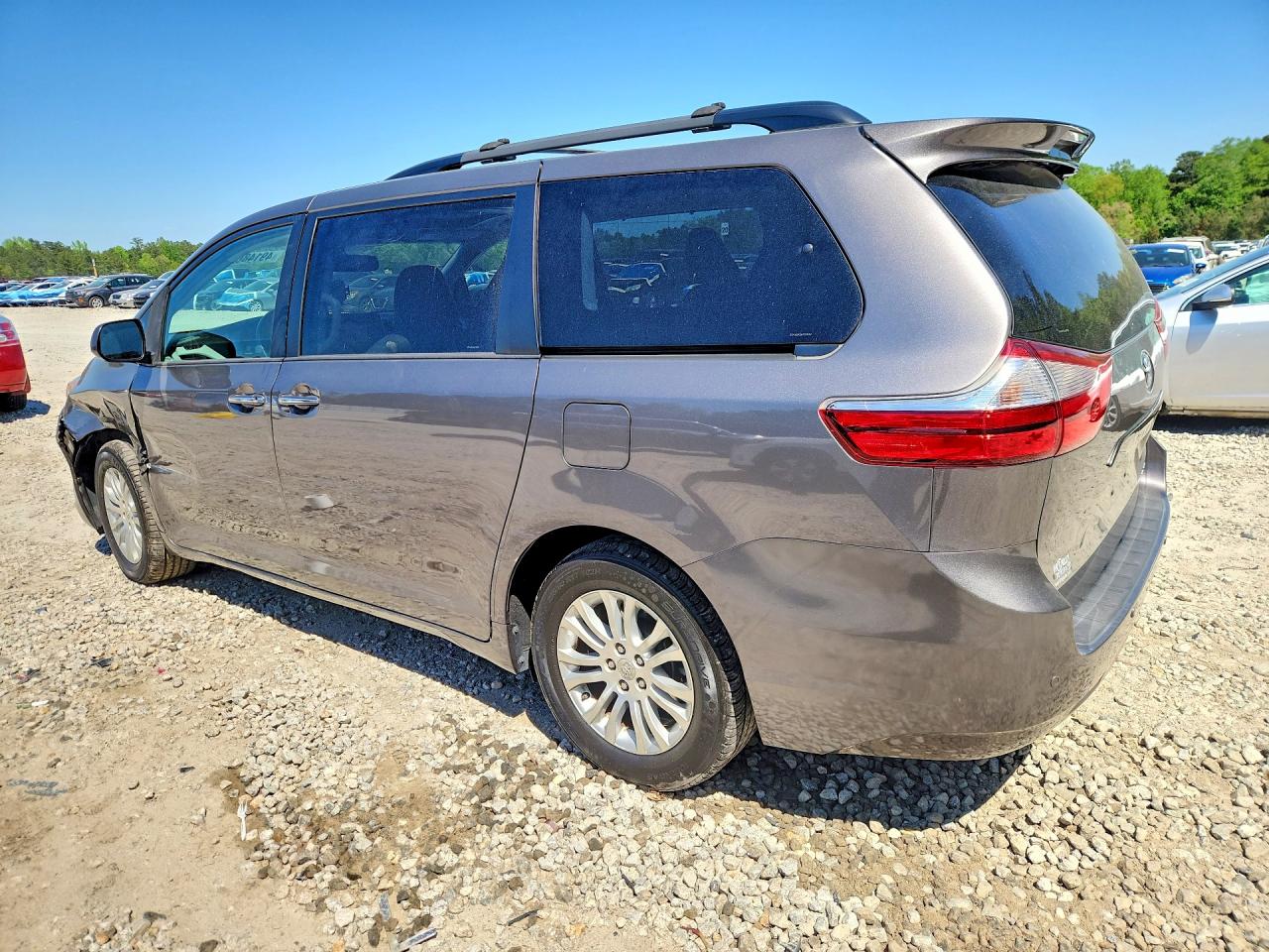 Toyota Sienna Xle Premium 8-passenger