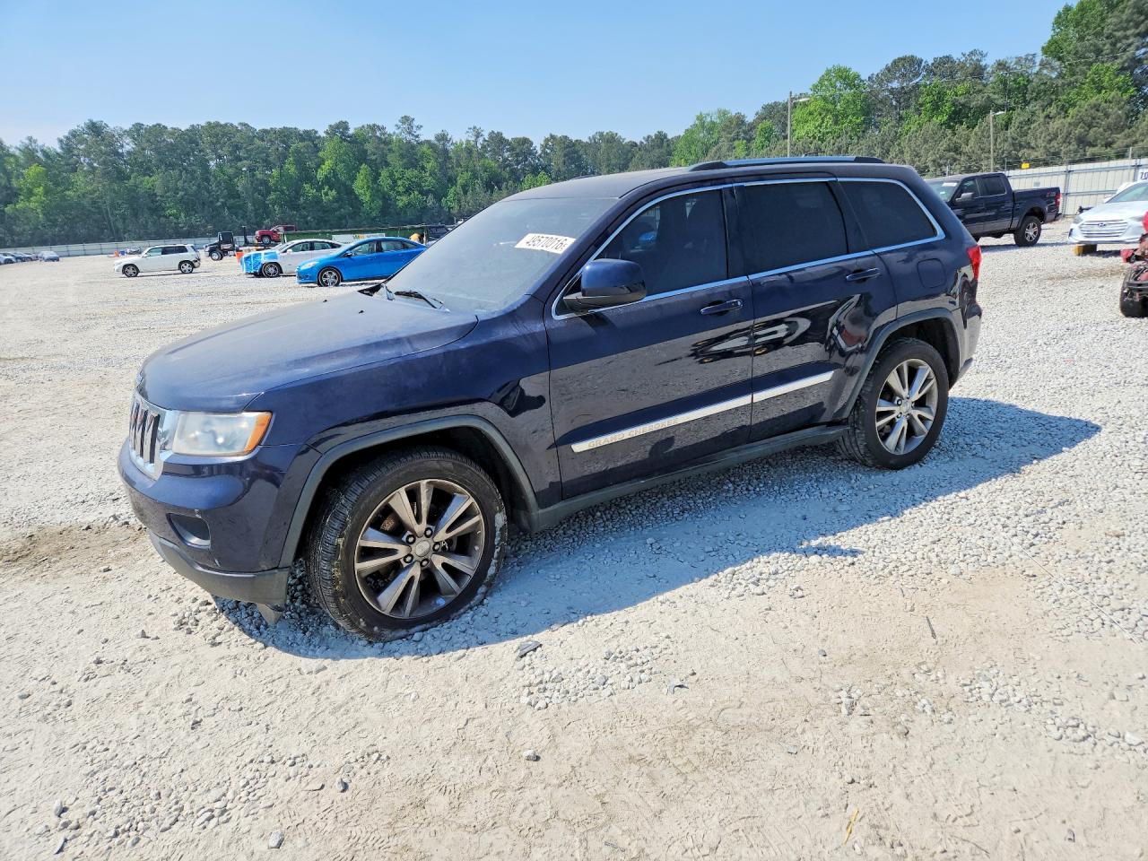 Salvage Jeep Grand Cherokee Image