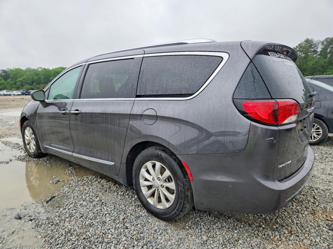 Chrysler Pacifica Touring L Plus