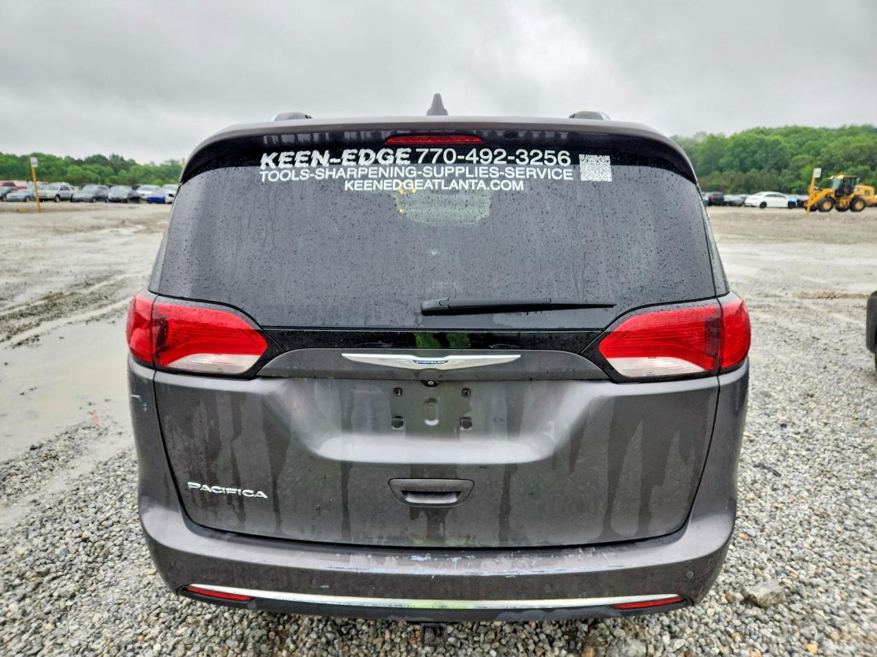 Chrysler Pacifica Touring L Plus