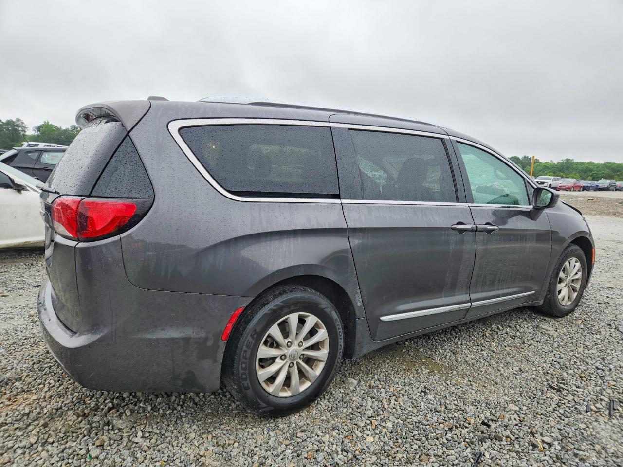 Chrysler Pacifica Touring L Plus