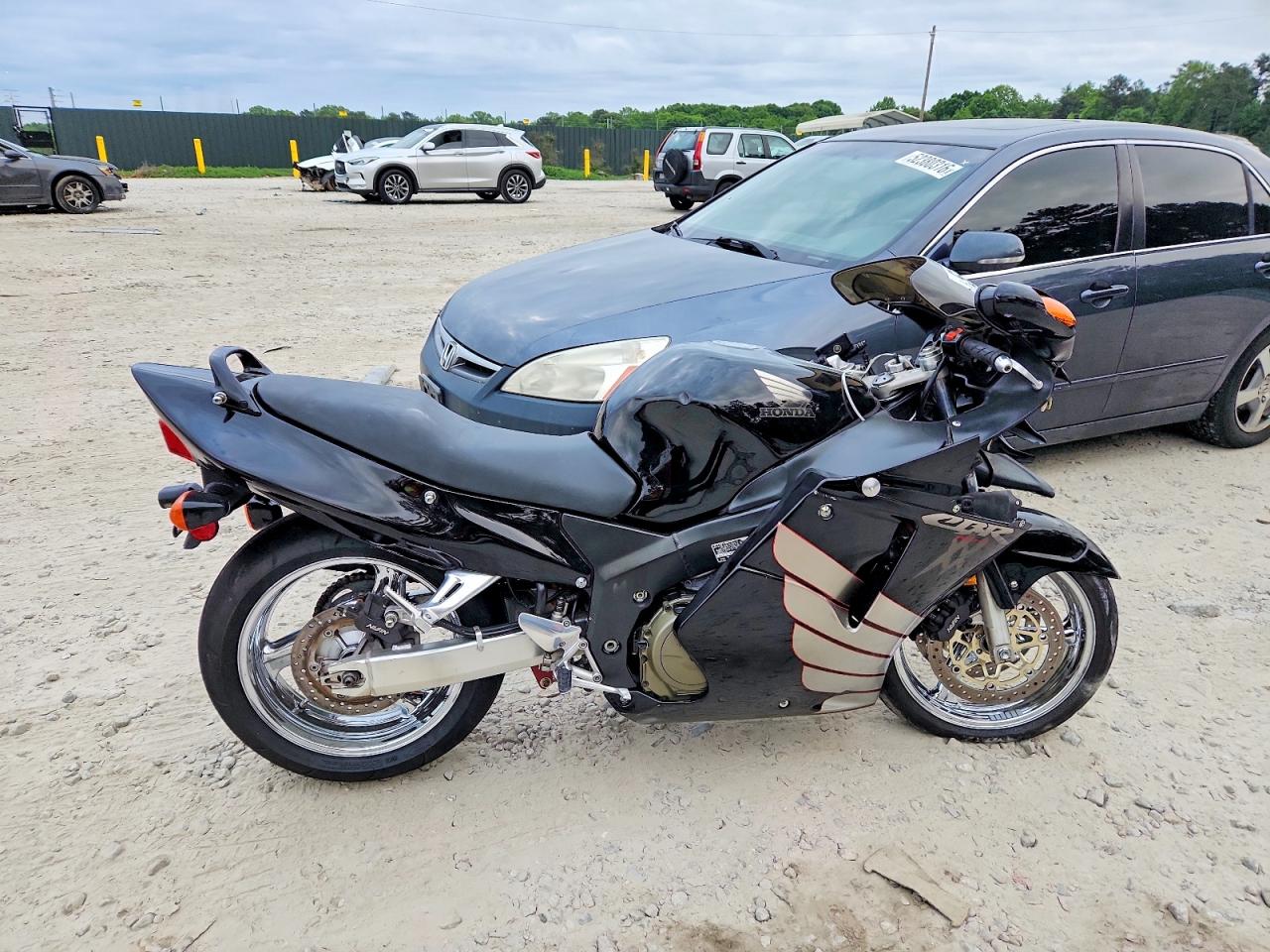 Salvage Honda Cbr Cycle Image
