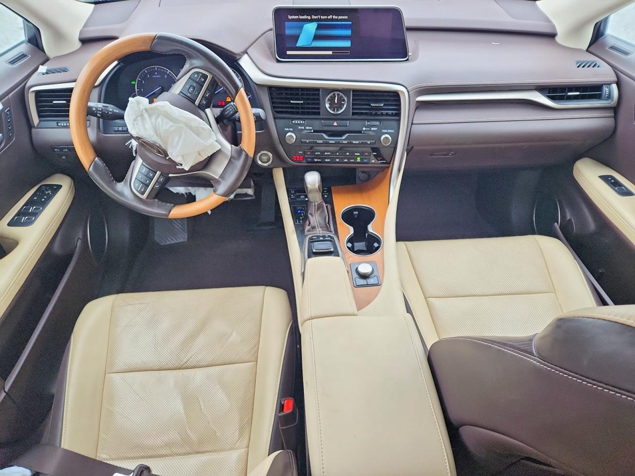 Lexus RX Base