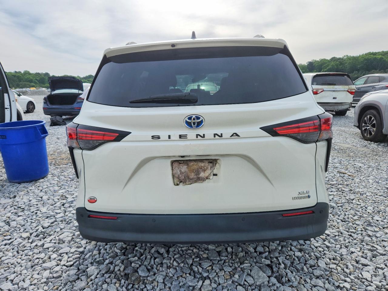 Toyota Sienna Xle