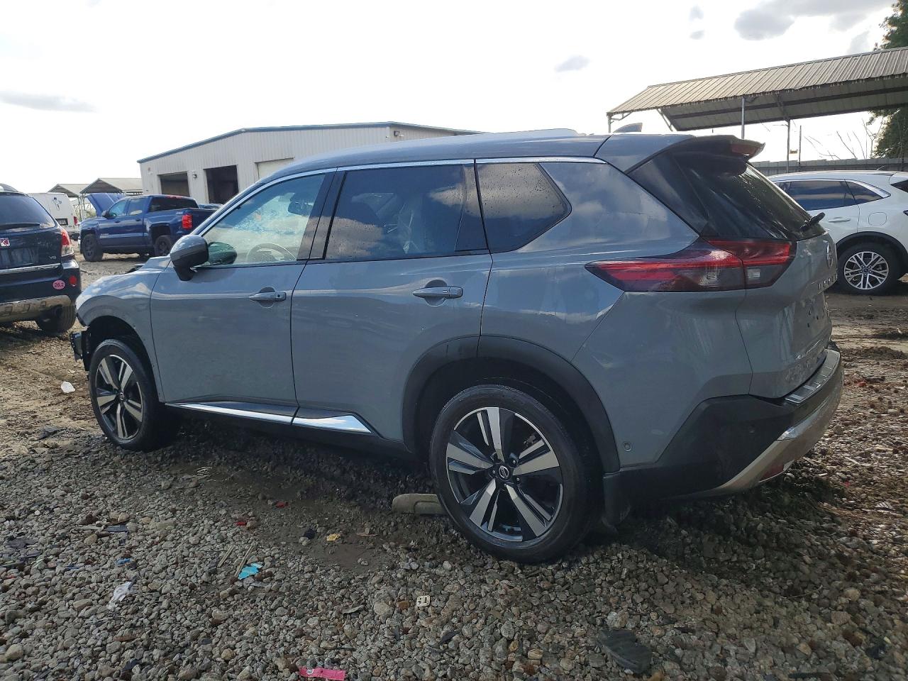 Nissan Rogue Platinum