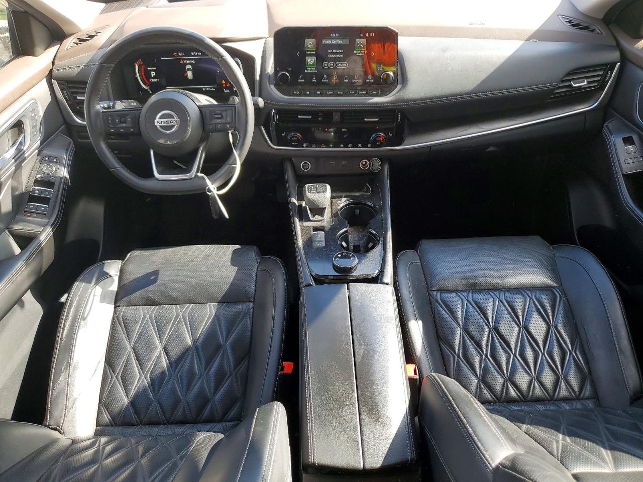 Nissan Rogue Platinum
