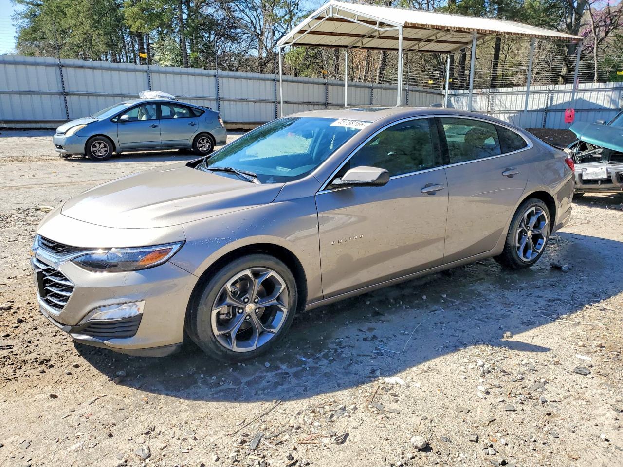 Salvage Chevrolet Malibu Image