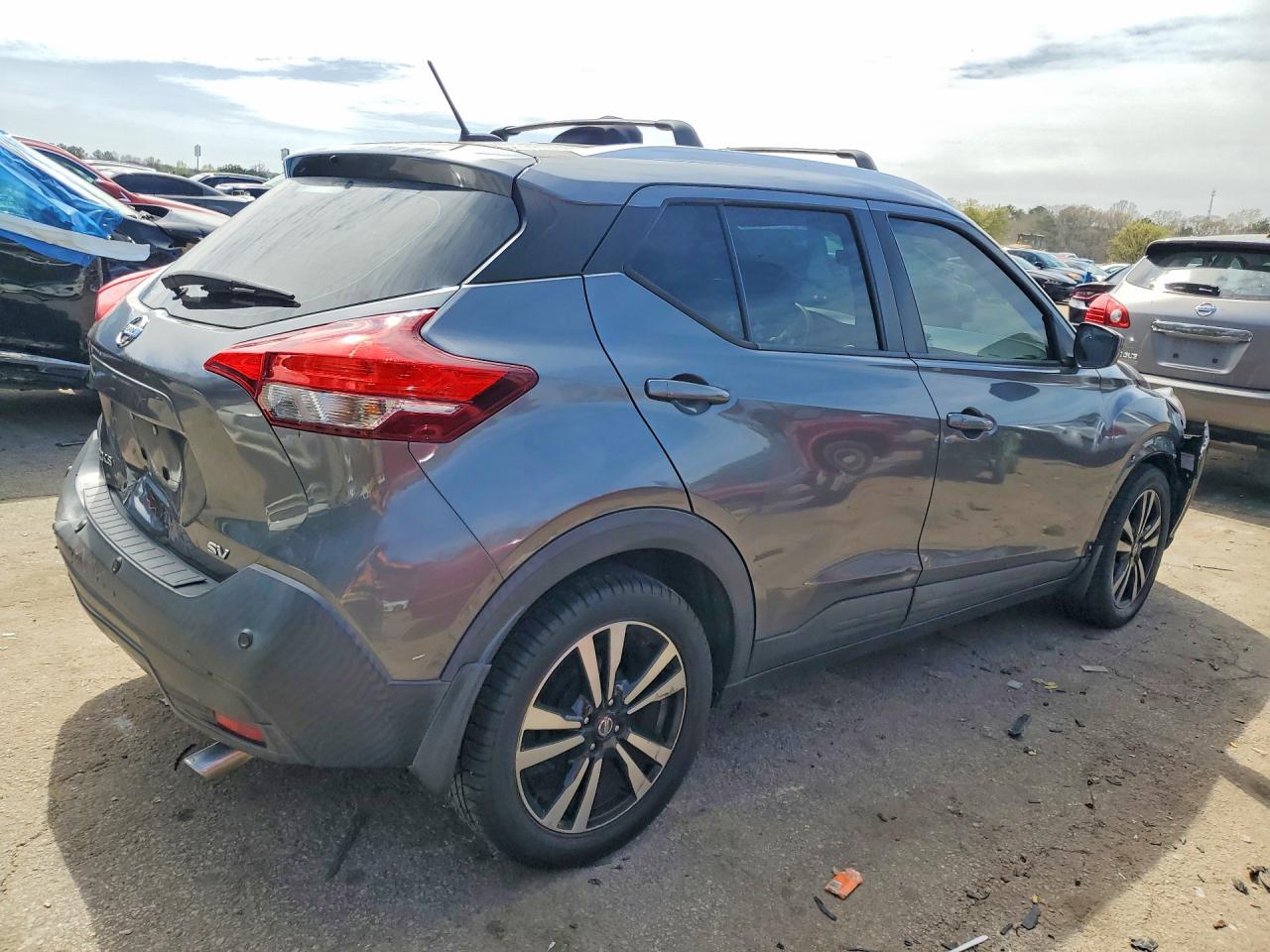 Nissan Kicks Sv