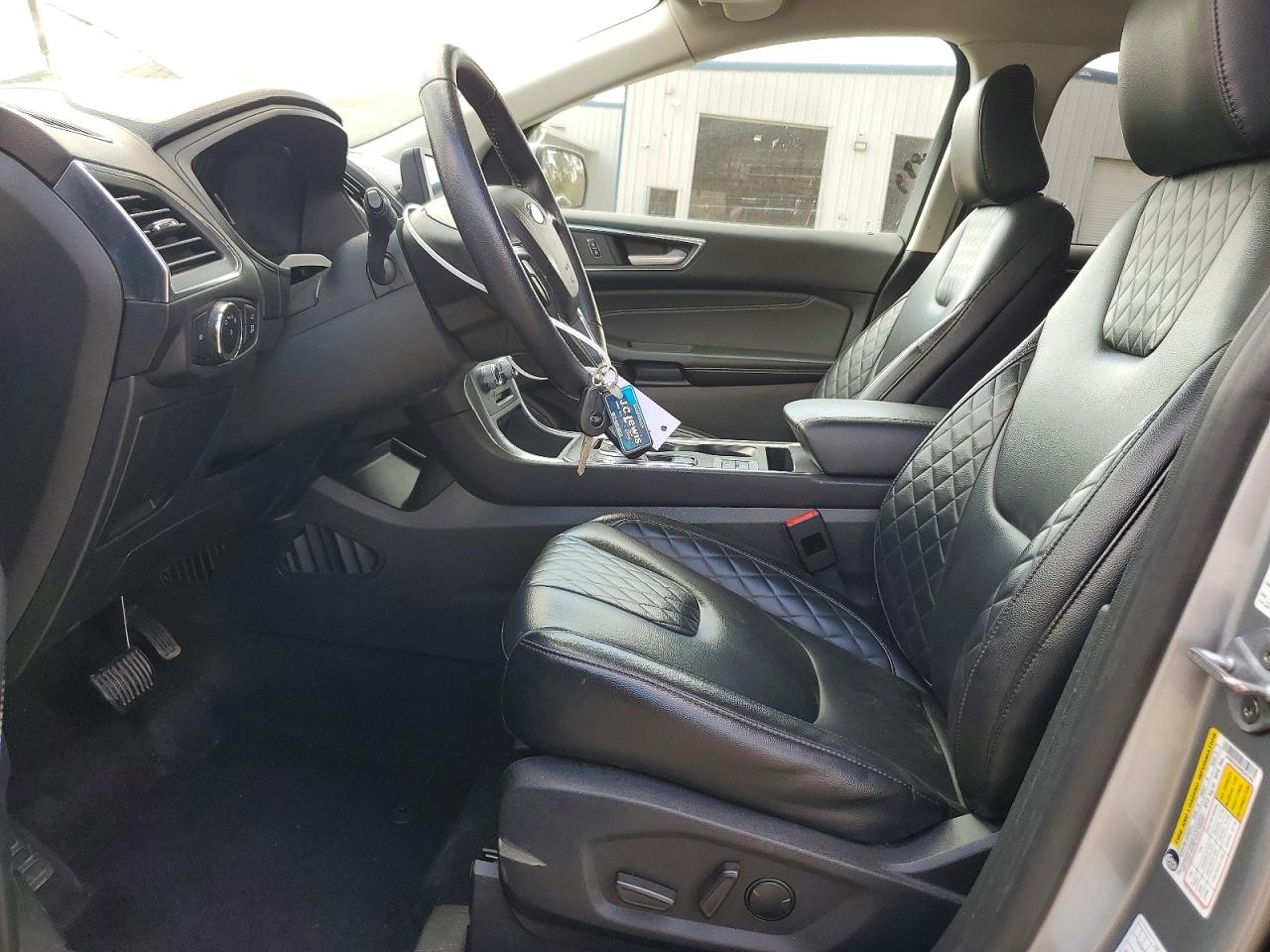Ford Edge Titanium