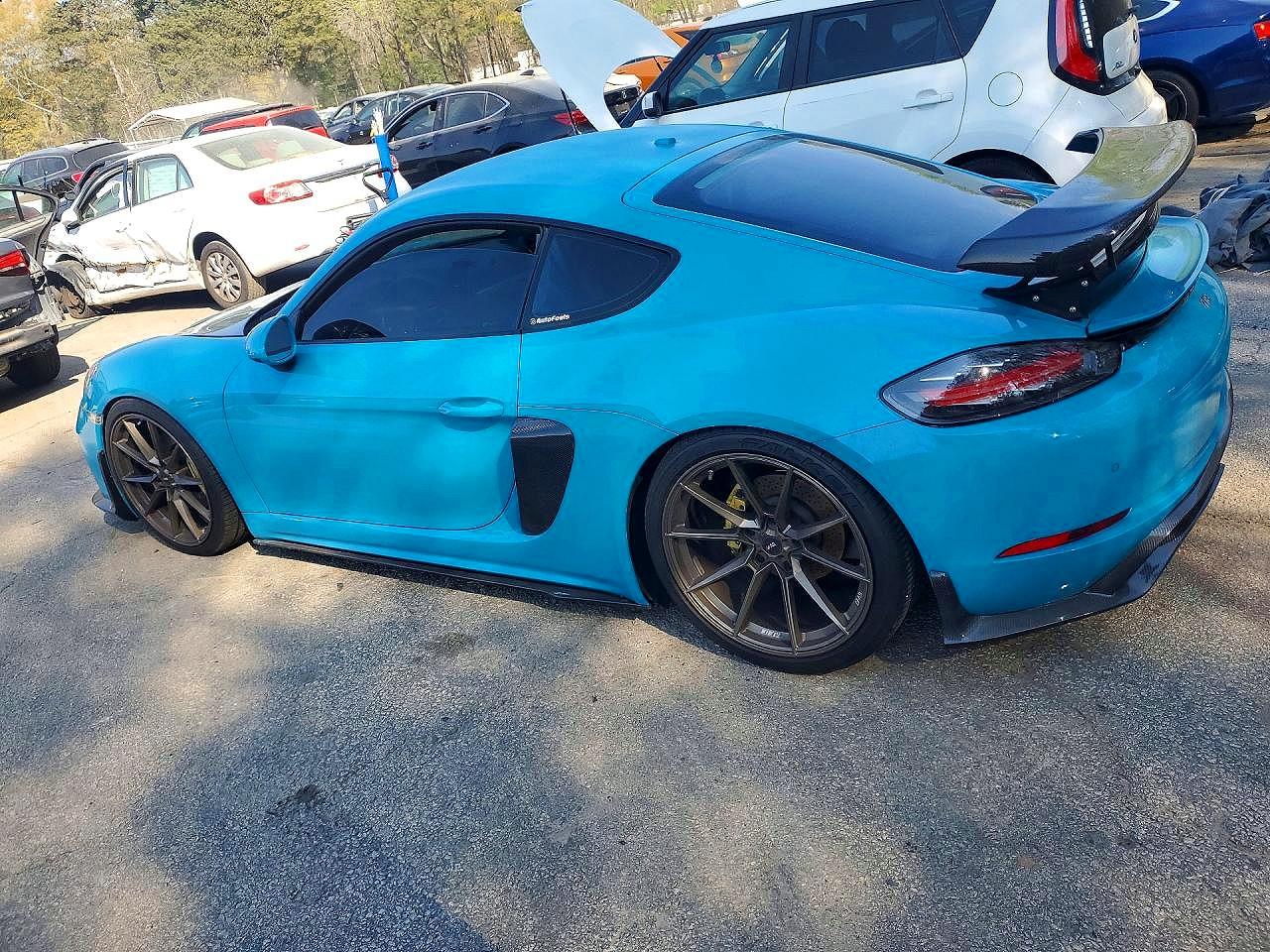 Porsche Cayman